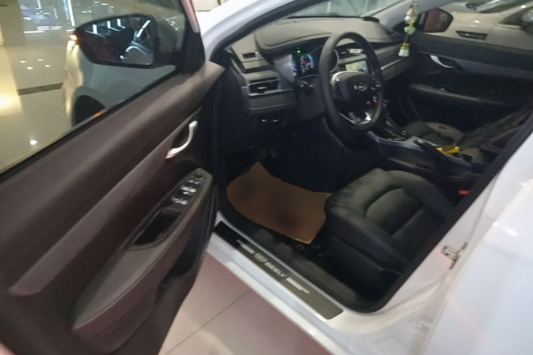 GEELY Emgrand 2022 #15 GEELY Emgrand 2022 immagine di auto #15