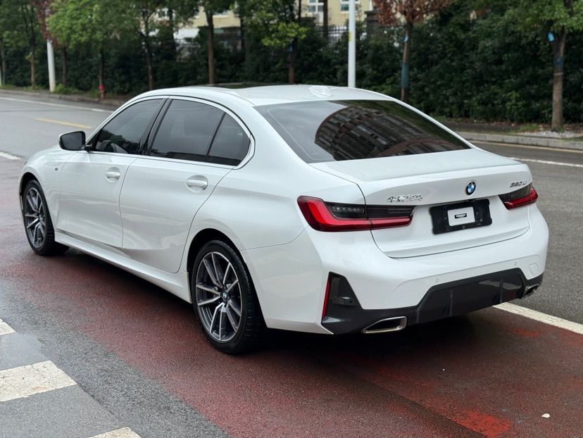 BMW 3 Series 2023 #6 BMW 3 Series 2023 car image #6