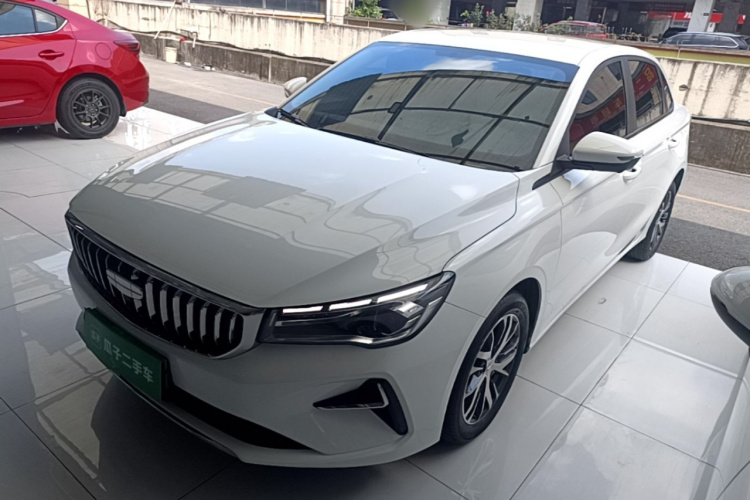 GEELY Emgrand 2025 car image #2