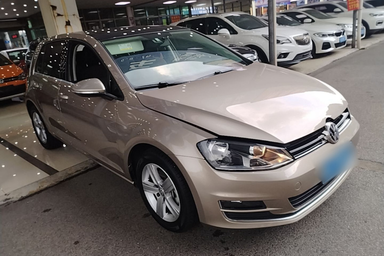 Volkswagen Golf 2016 car image #4