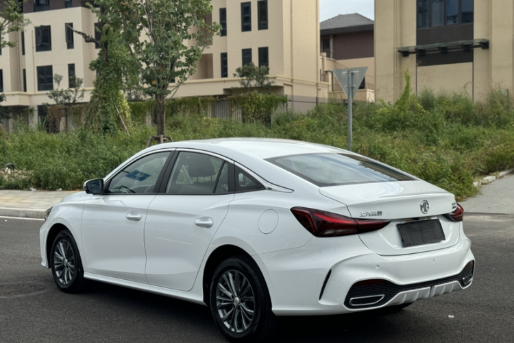 MG 5 2026 #9 MG 5 2026 image de voiture #9