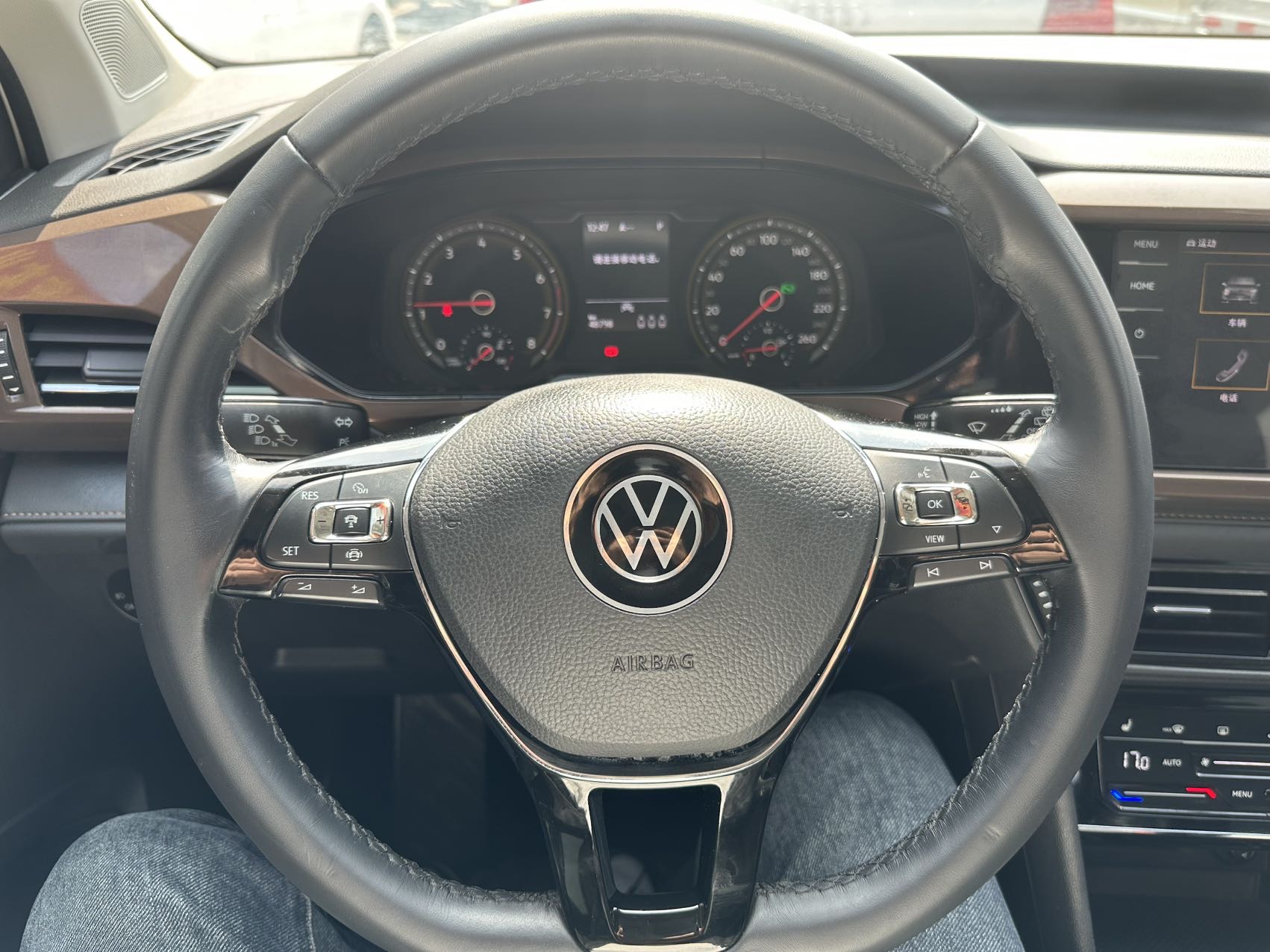Volkswagen Tharu 2022 imagem de carro #7