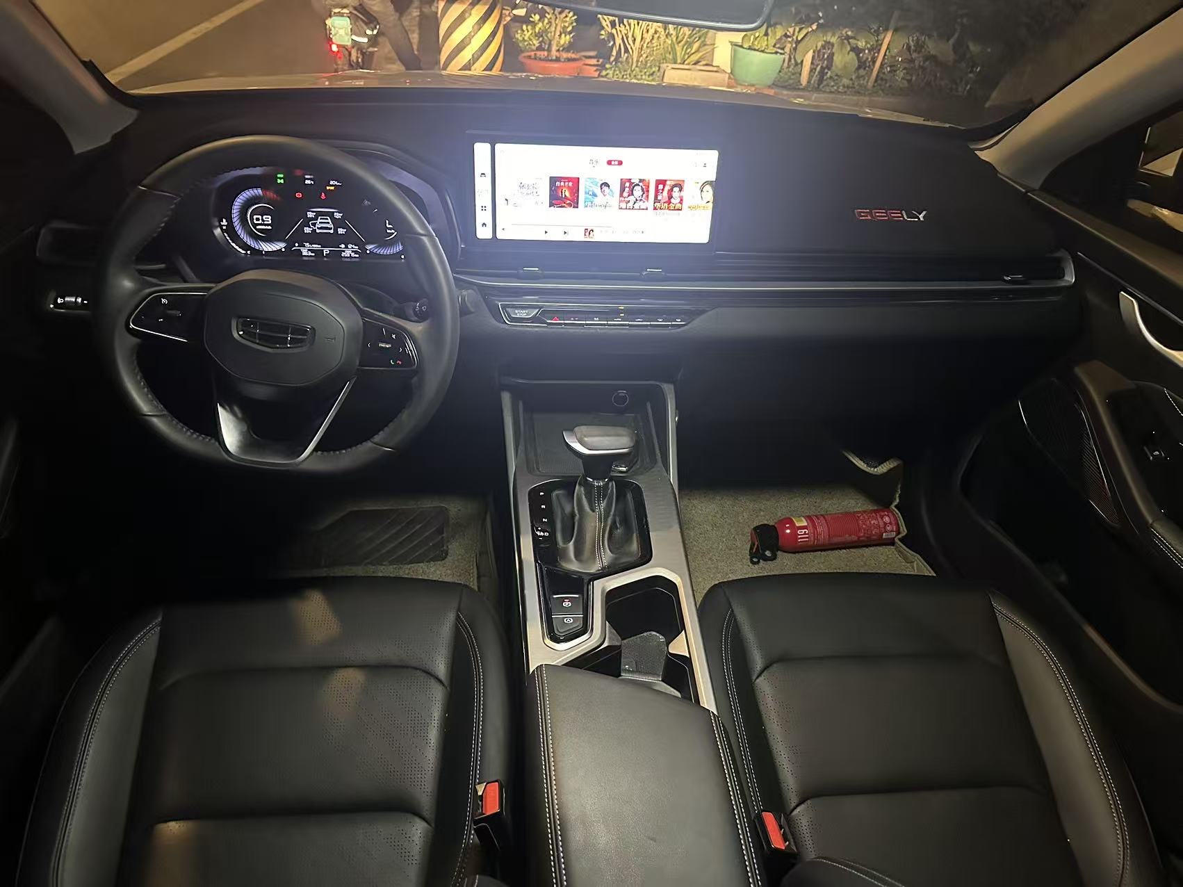 GEELY Emgrand 2023 immagine di auto #8