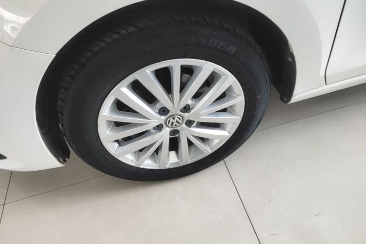 Volkswagen Santana 2017 #9 Volkswagen Santana 2017 car image #9