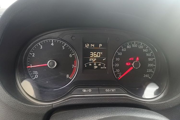 Volkswagen Polo 2019 car image #13
