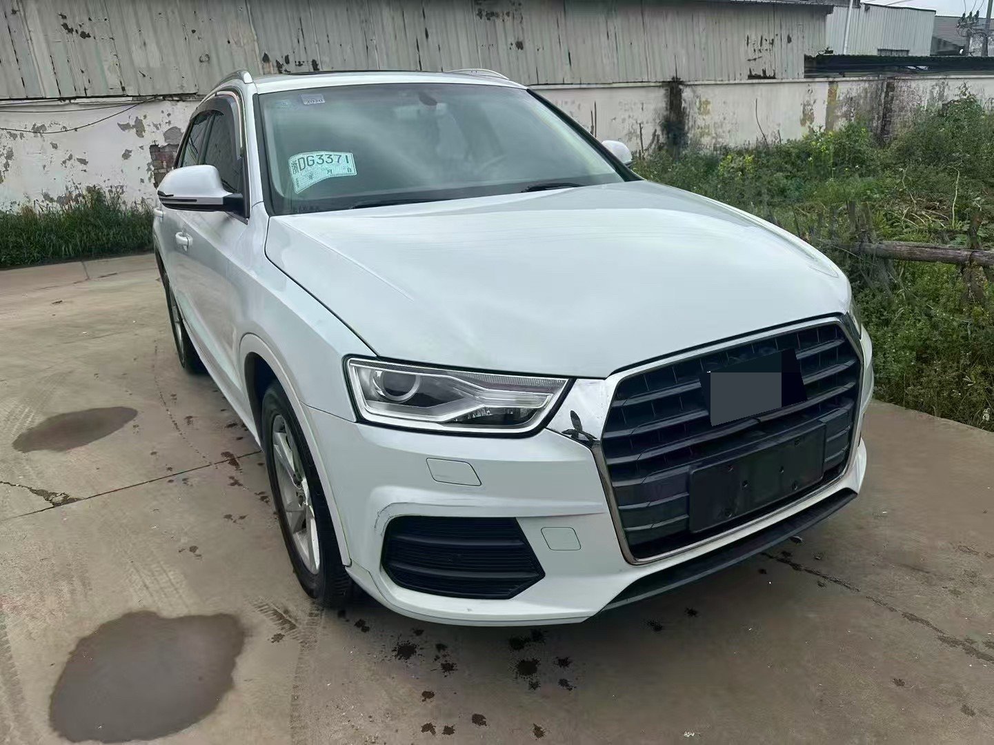 Audi Q3 2016 car image #2