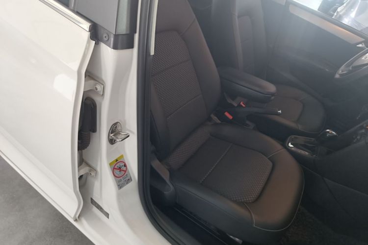 Volkswagen Santana 2016 #24 Volkswagen Santana 2016 car image #24