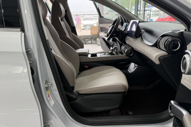 BYD Yuan Plus 2023 #14 BYD Yuan Plus 2023 car image #14