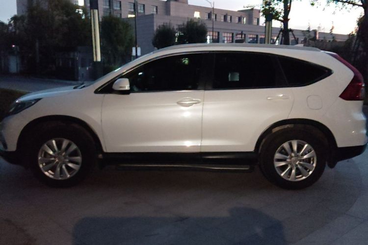 Honda CR-V 2017 #4 Honda CR-V 2017 car image #4