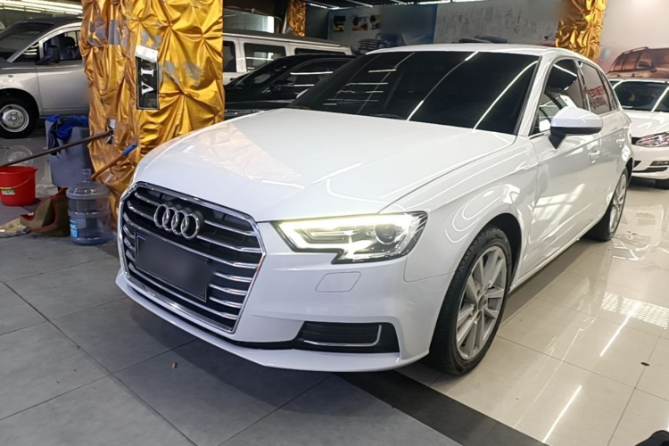 Audi A3 2019 #2 Audi A3 2019 immagine di auto #2