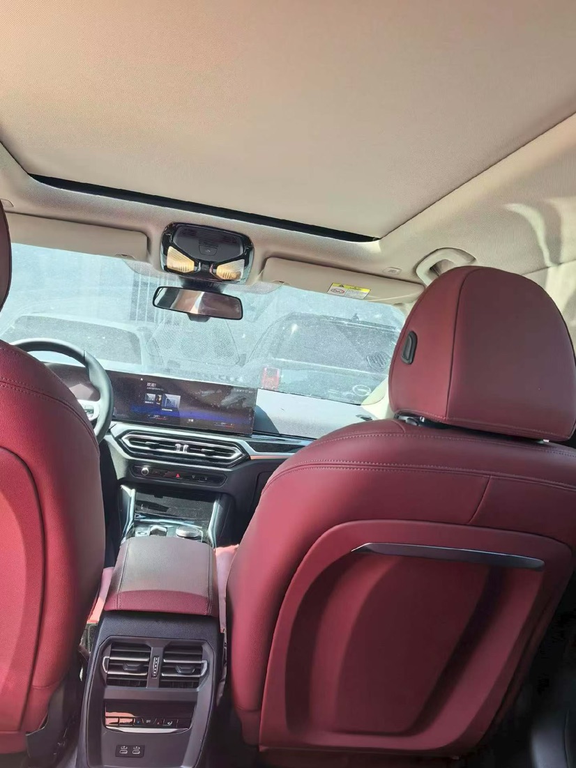 BMW i3 2023 car image #4
