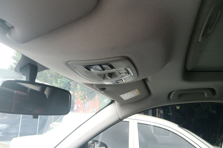 GEELY Coolray 2022 car image #20