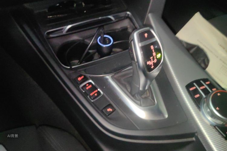 BMW 3 Series 2018 #16 BMW 3 Series 2018 car image #16