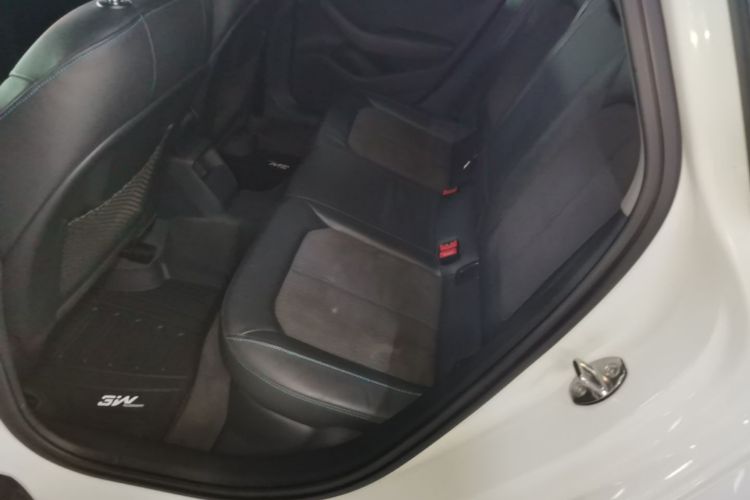 Audi A3 2017 car image #13