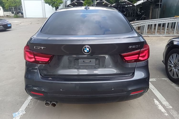 BMW 3 Series GT 2021 #6 BMW 3 Series GT 2021 car image #6