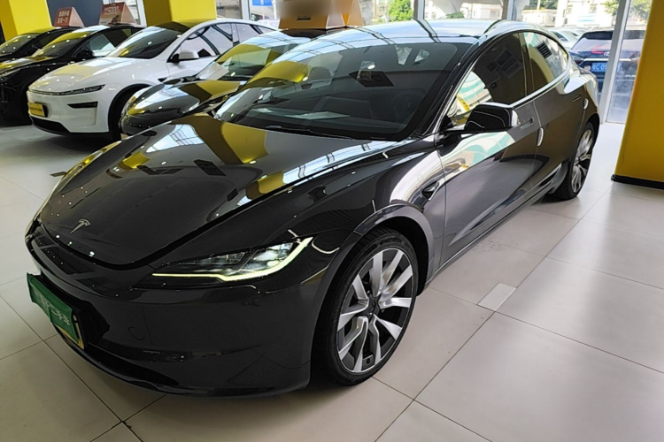 Tesla Model 3 2024 #2 Tesla Model 3 2024 car image #2