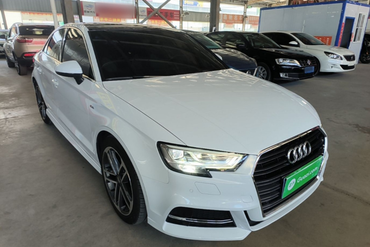 Audi A3 2019 #4 Audi A3 2019 car image #4