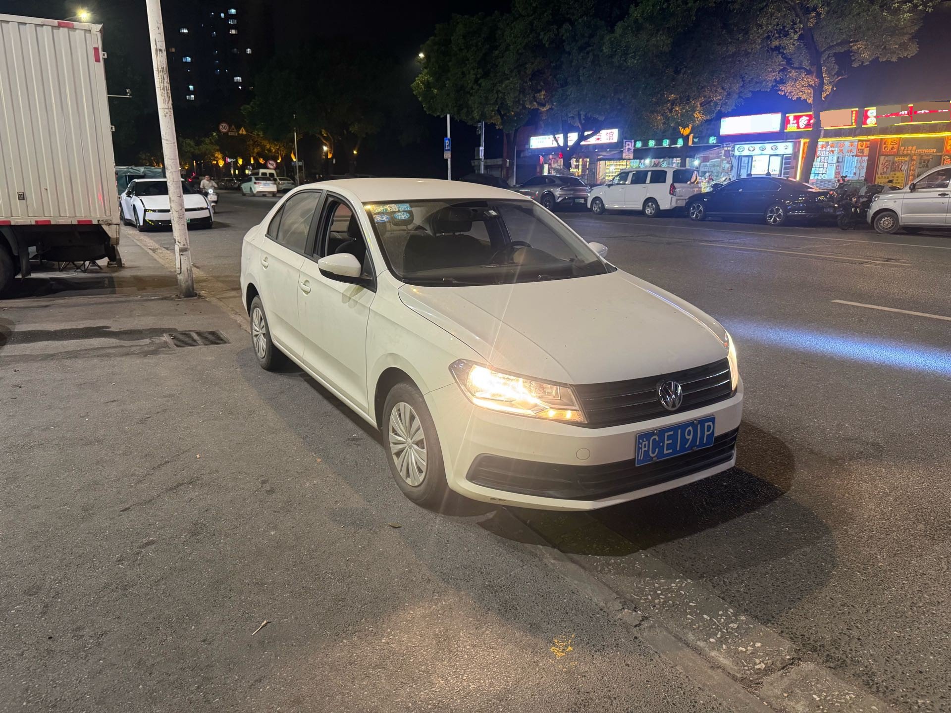 Volkswagen Santana 2017 #10 Volkswagen Santana 2017 car image #10
