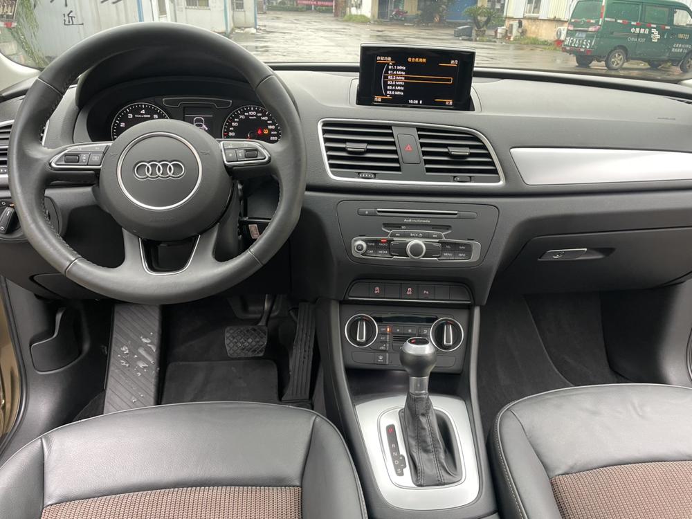 Audi Q3 2019 #13 Audi Q3 2019 car image #13