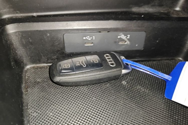 Audi A3 2022 imagen de coche #14