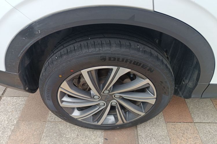 GEELY Coolray 2019 car image #10