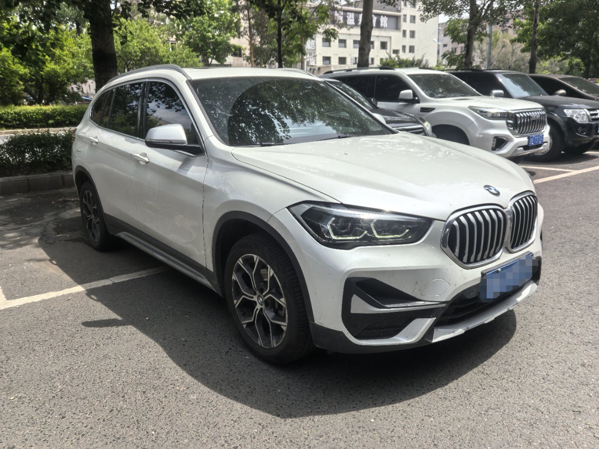 BMW X1 2023 car image #3