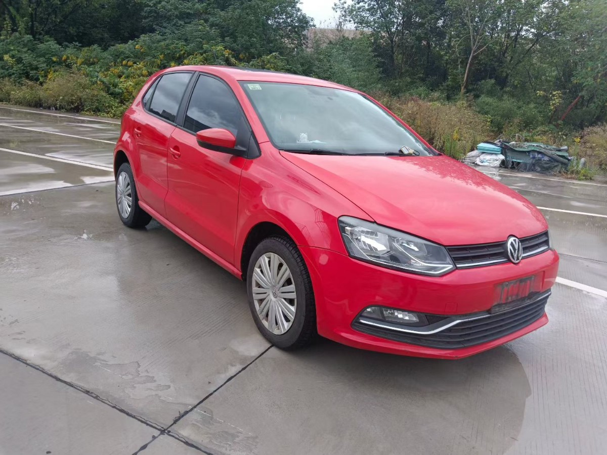 Volkswagen Polo 2017 car image #3