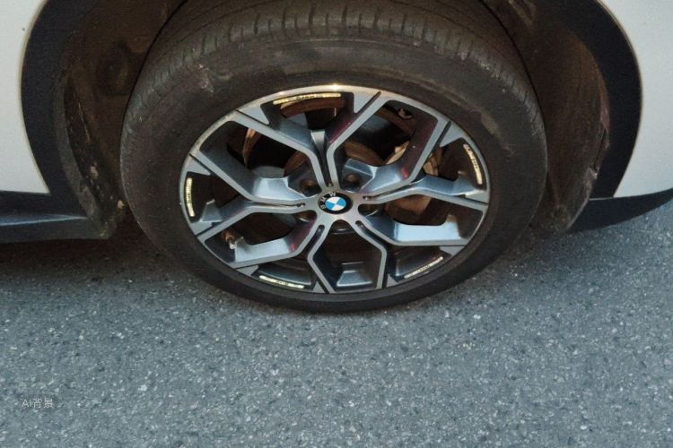 BMW X1 2020 car image #9