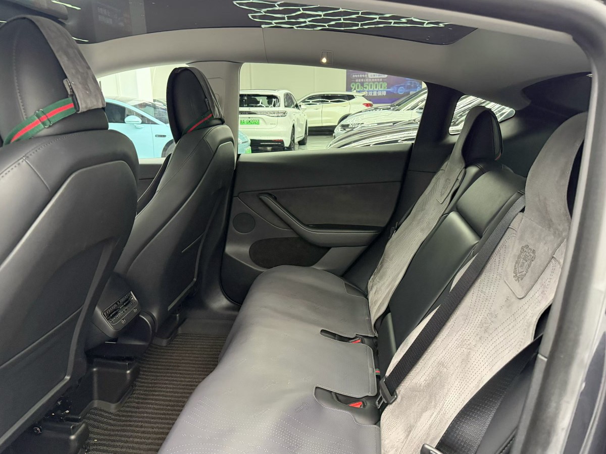 Tesla Model Y 2024 car image #7