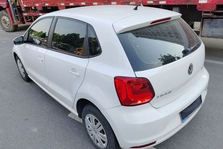 Volkswagen Polo 2018 car image #7