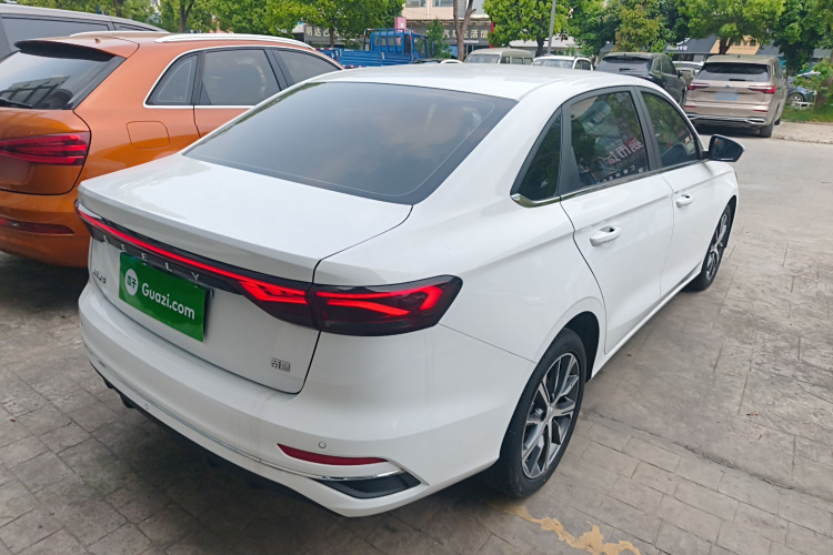 GEELY Emgrand 2024 изображение автомобиля #7