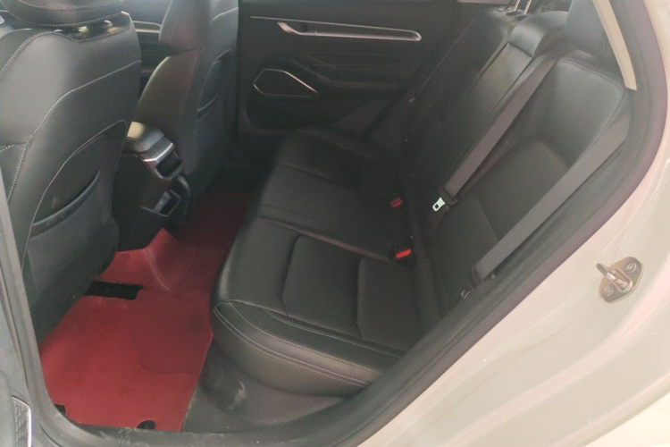 GEELY Emgrand 2022 #10 GEELY Emgrand 2022 car image #10