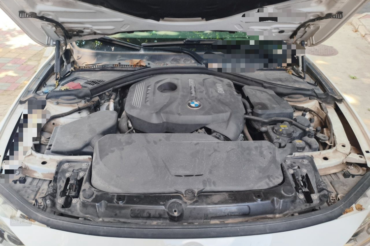 BMW 3 Series 2018 #22 BMW 3 Series 2018 car image #22