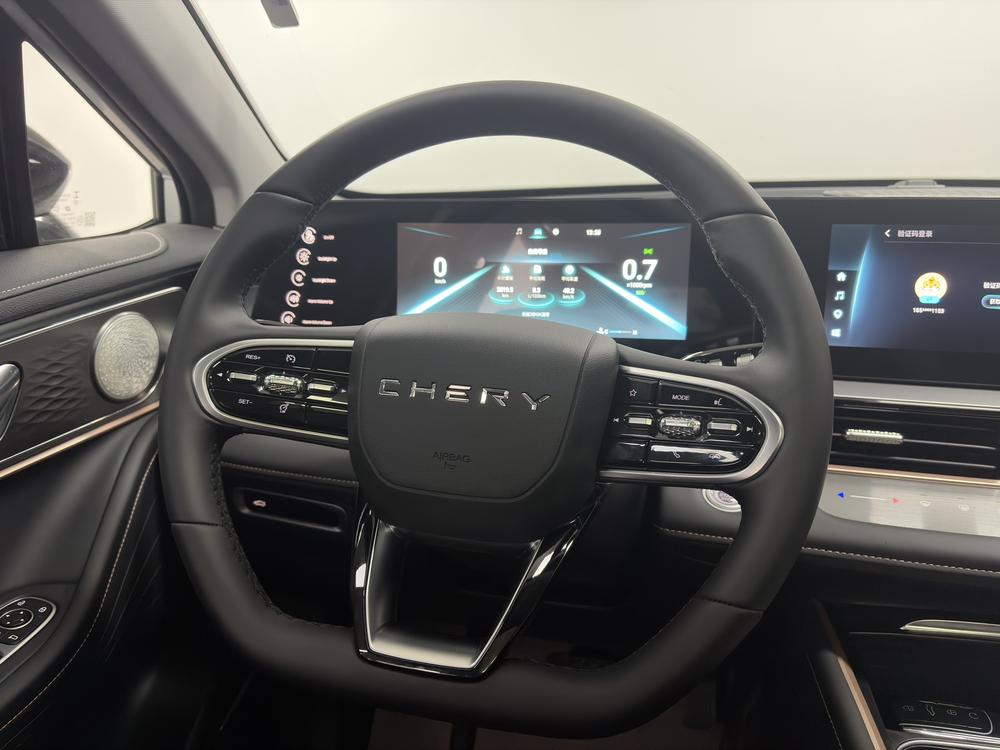 Chery Tiggo 5x 2025 #16 Chery Tiggo 5x 2025 صورة سيارة #16