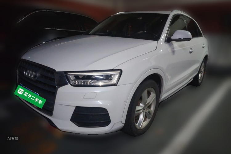 Audi Q3 2017 car image #2