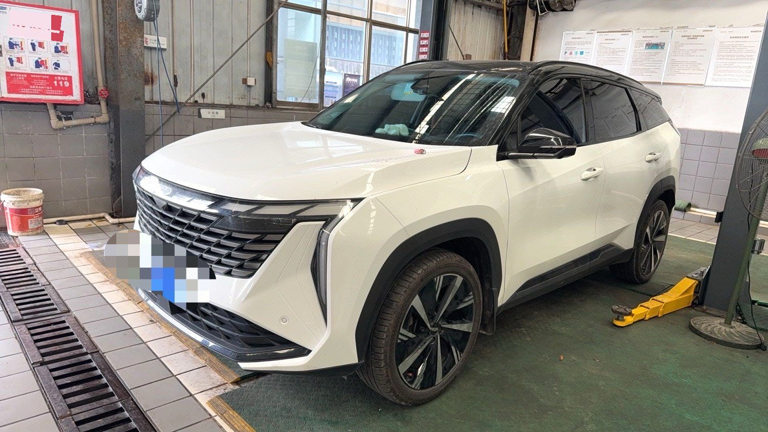 GEELY Boyue L 2023 GEELY Boyue L 2023 car image