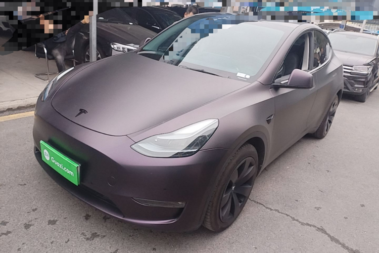 Tesla Model Y 2023 #2 Tesla Model Y 2023 صورة سيارة #2