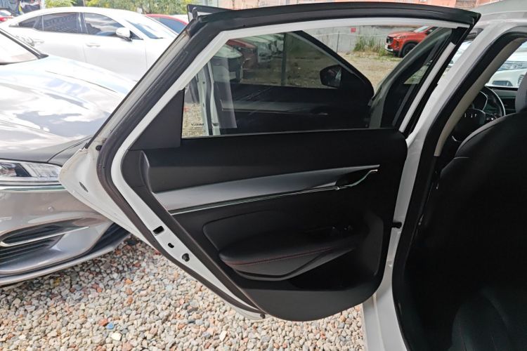 GEELY Binray 2020 car image #28