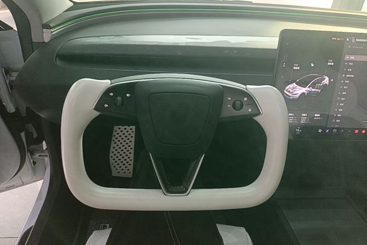 Tesla Model 3 2024 #11 Tesla Model 3 2024 car image #11