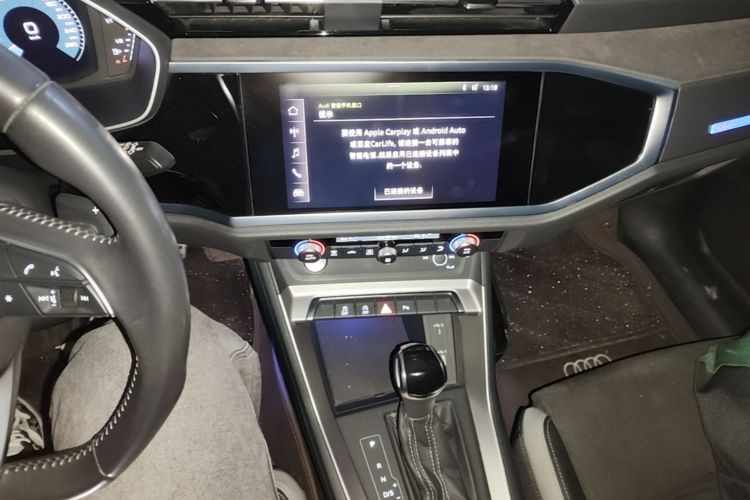 Audi Q3 2019 #15 Audi Q3 2019 car image #15