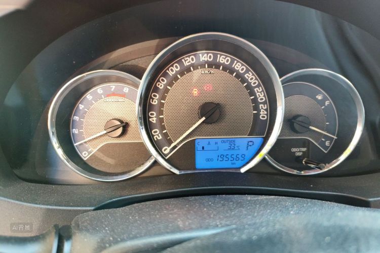 Toyota Corolla 2017 car image #13