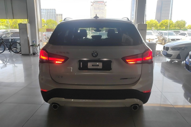 BMW X1 2020 #6 BMW X1 2020 car image #6