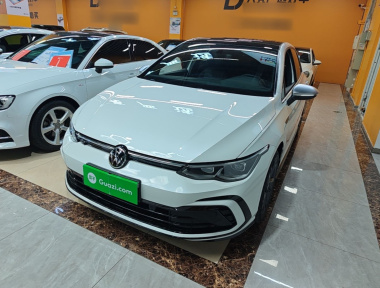 Volkswagen Golf 2022 car image 
