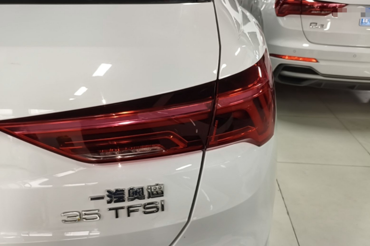 Audi Q3 2022 #8 Audi Q3 2022 immagine di auto #8