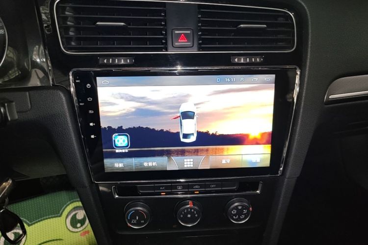Volkswagen Golf 2017 #13 Volkswagen Golf 2017 car image #13