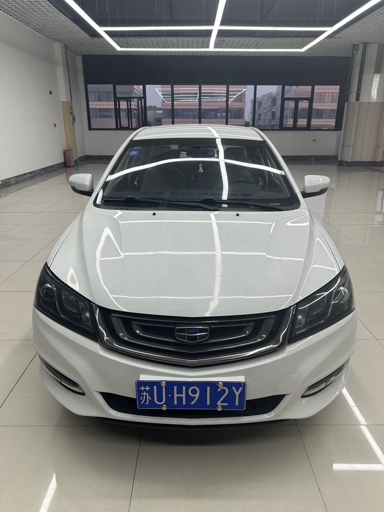 GEELY Emgrand 2017 изображение автомобиля #3
