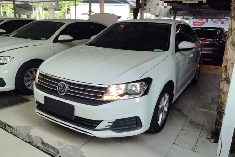 Volkswagen Lavida 2021 car image #2