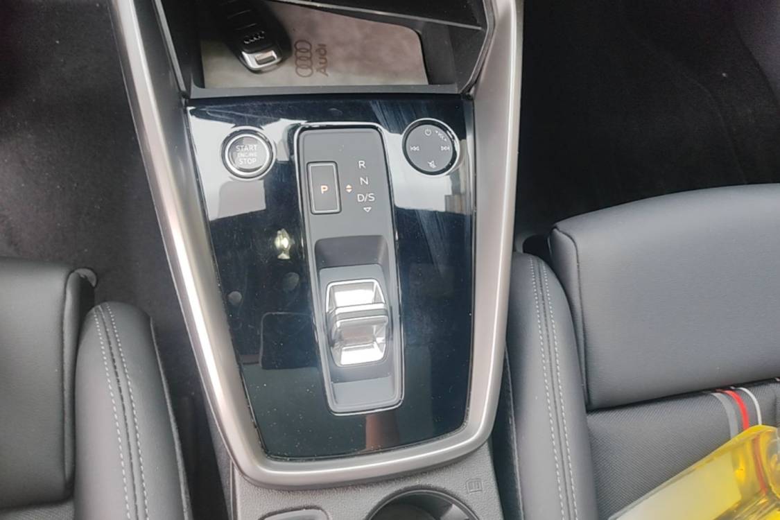 Audi A3 2023 immagine di auto #20