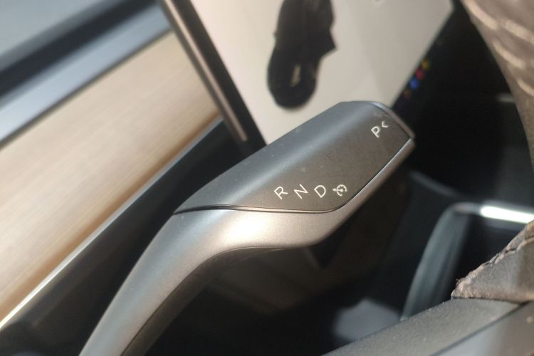 Tesla Model 3 2021 #14 Tesla Model 3 2021 car image #14