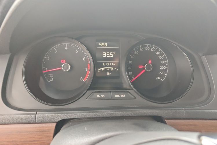 Volkswagen Lavida 2017 car image #10